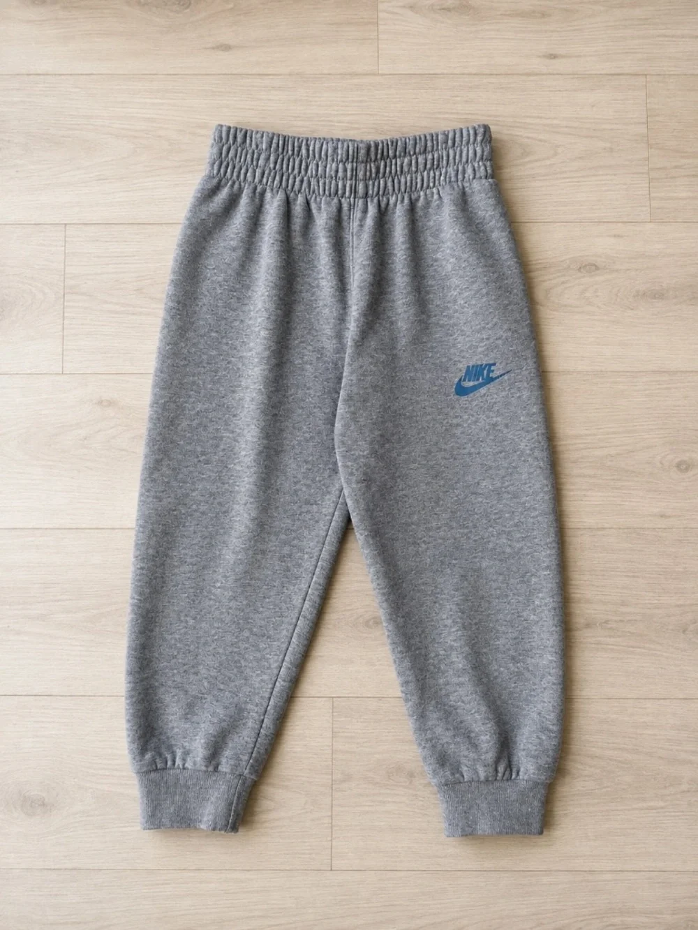 Size 4T Nike Kids Gray Jogger Sweatpants Blue Logo